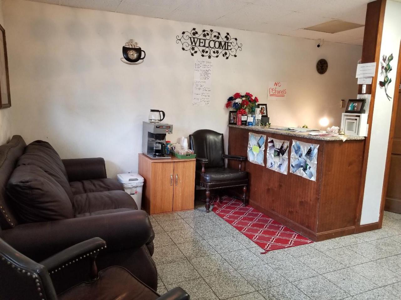 Pittsfield Motor Inn ภายนอก รูปภาพ